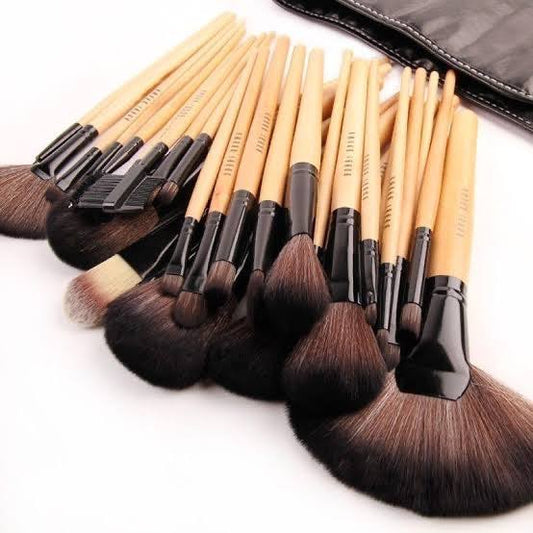 Bobbi Professional Makeup Brush Set 24 Piece